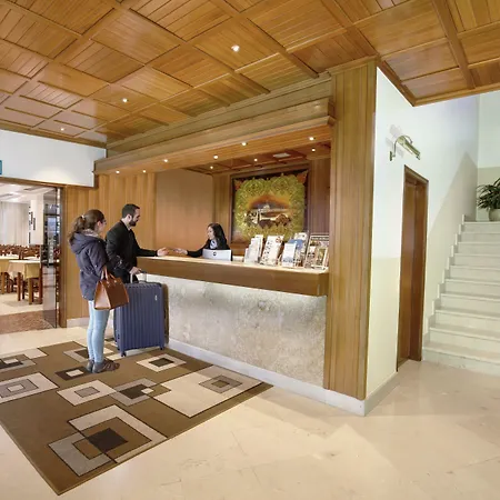 Otel Santo Antonio De 3*