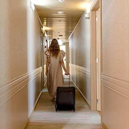 Hotel Santo Antonio De 3*