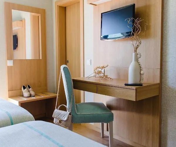 Hotel Santo Antonio De